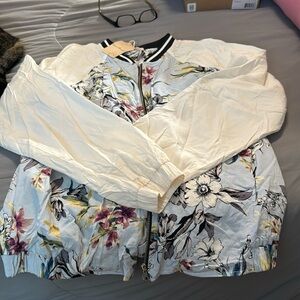 NWT Bomber Jacket  Size Large